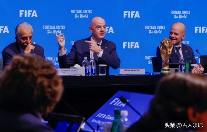 2026 年世界杯直播权谈判拉锯,球迷揪心能否免费看比赛-第13张图片-世界杯直播平台-世界杯2026直播平台-免费观看官方-V3.6.9 2026 年世界杯直播权谈判拉锯,球迷揪心能否免费看比赛-第13张图片-世界杯直播平台-世界杯2026直播平台-免费观看官方-V3.6.9